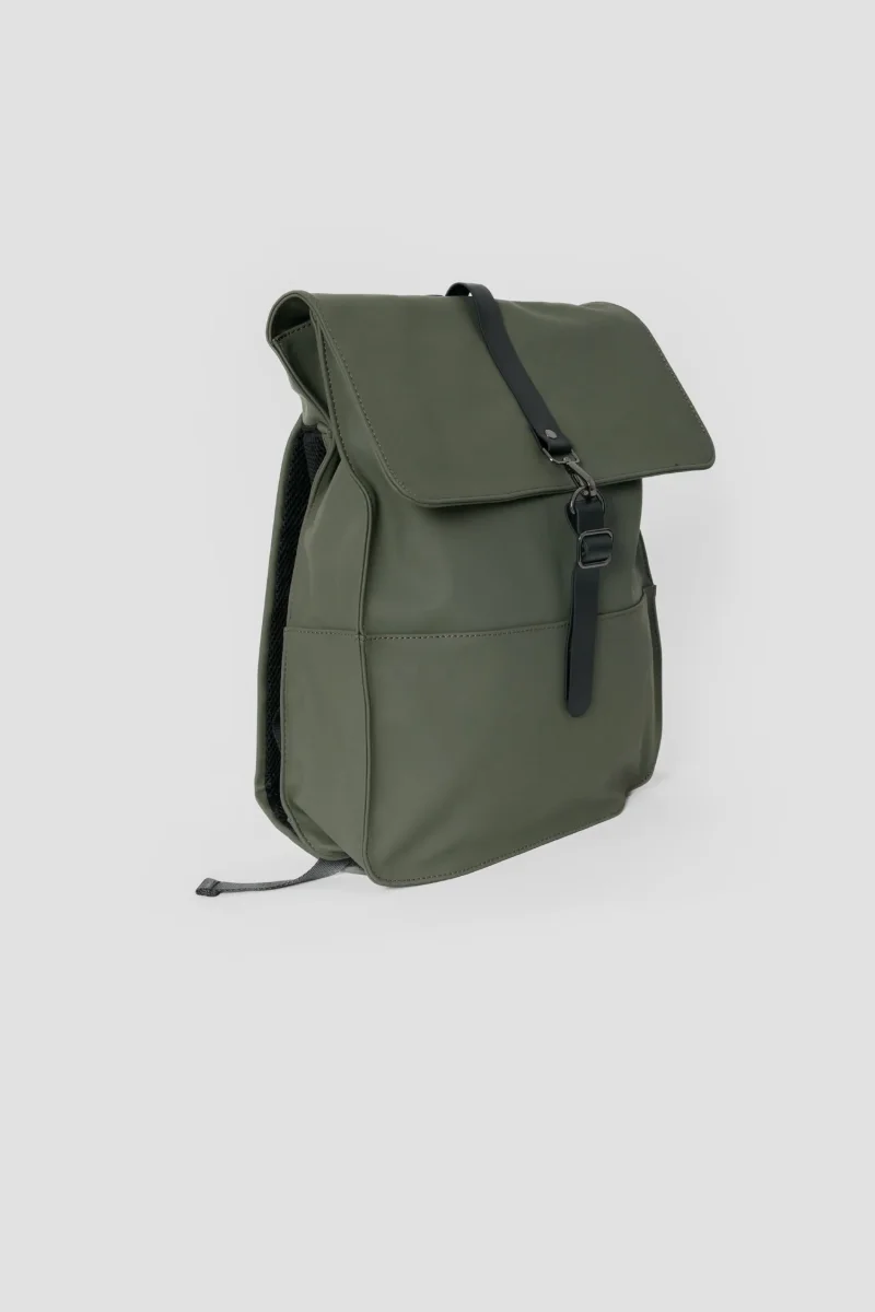 Mochila Urbana Roll Top SKU 0.33297 - Imagen 4