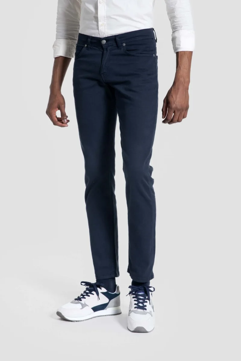 Pantalón Estructura Cinco Bolsillos SKU 0.33326 - Imagen 3