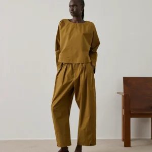 BLUSA ARMAND CARAMELO