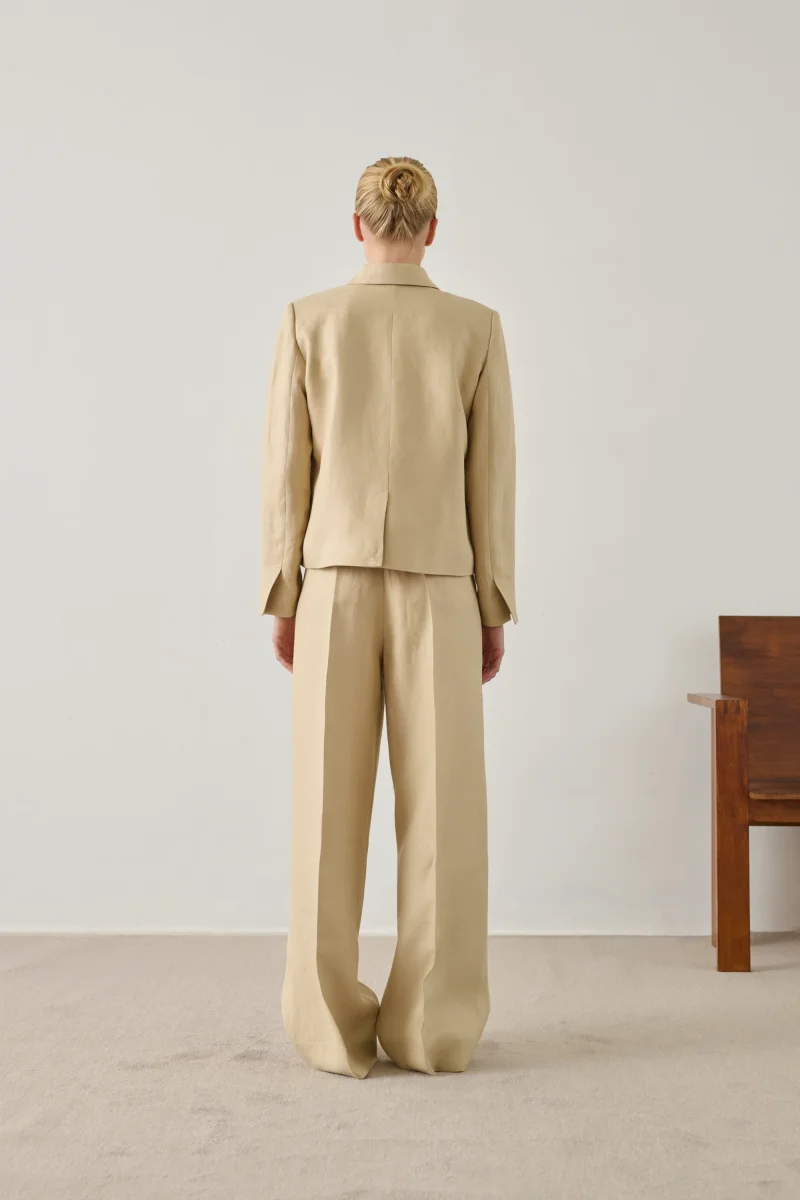 PANTALÓN HIPPOLYTE BEIGE POLVO - Imagen 3