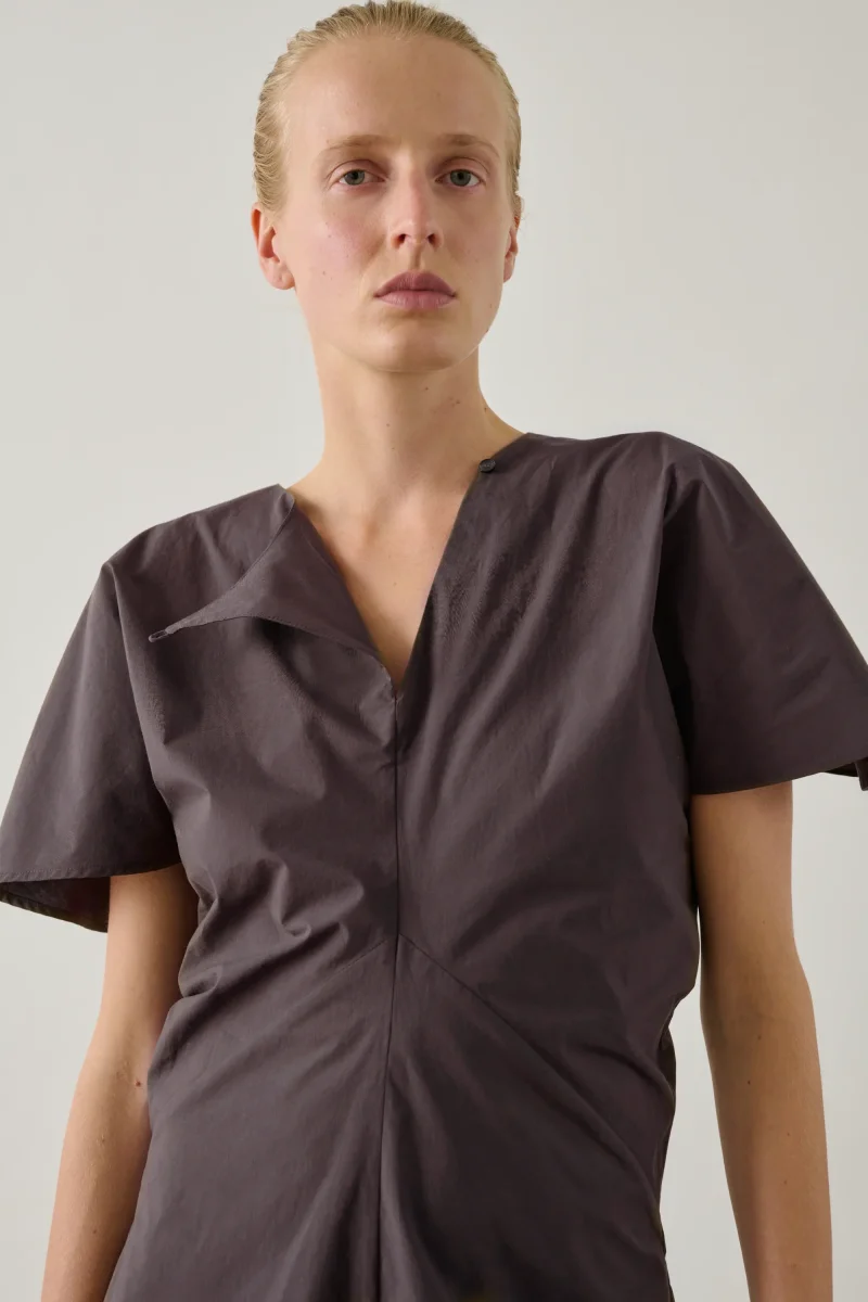 VESTIDO IVA CARBÓN - Imagen 4