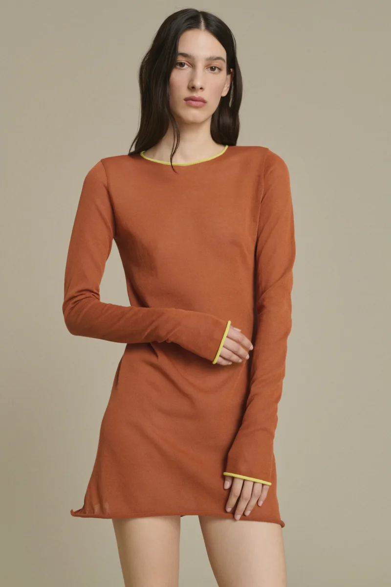 VESTIDO IRENE MINI CARAMELO - Imagen 4