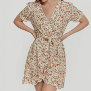 Vestido Onda de Pliegues Beige