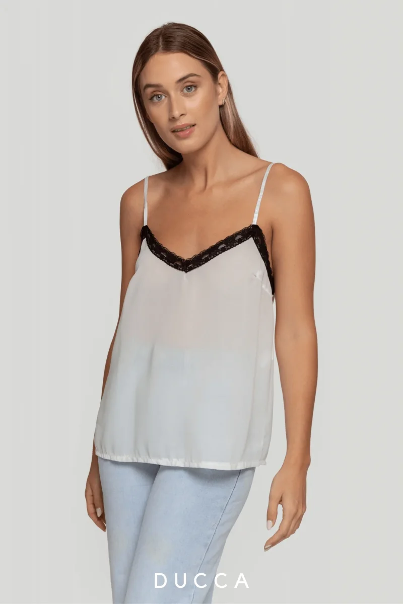Top Encanto Lencero