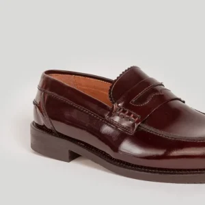 ZAPATO CASTELLANO BURDEOS SKU 0.28022