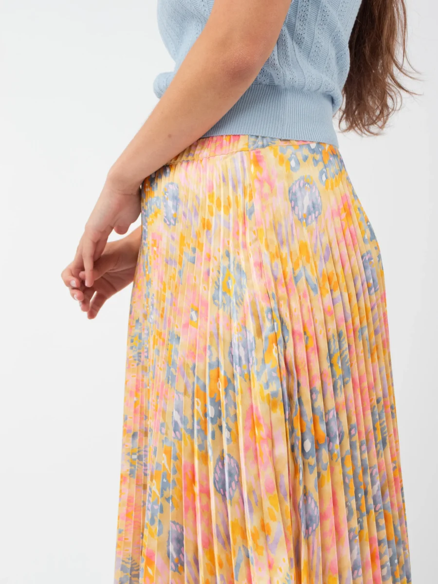 Falda midi plisada estampada - Imagen 4
