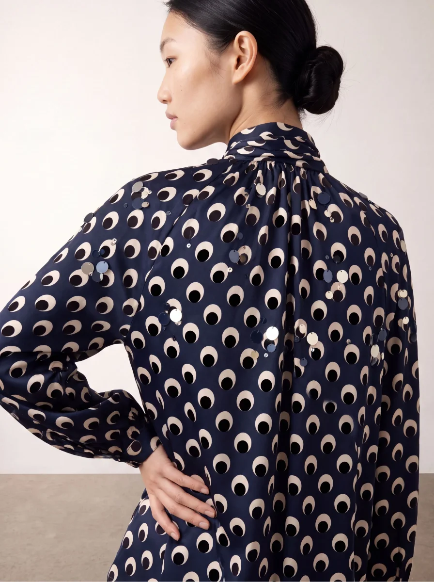 Blusa azul lunares con lentejuelas - Imagen 2