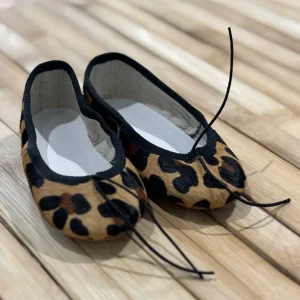 Manoletinas leopardo negro