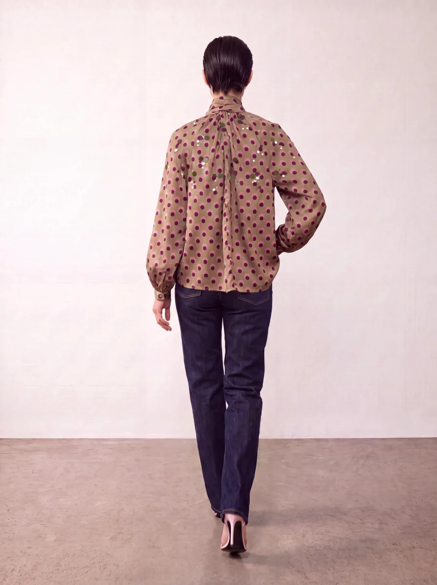 Blusa verde lunares con lentejuelas - Imagen 4