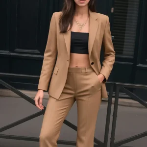Blazer con solapa entallado