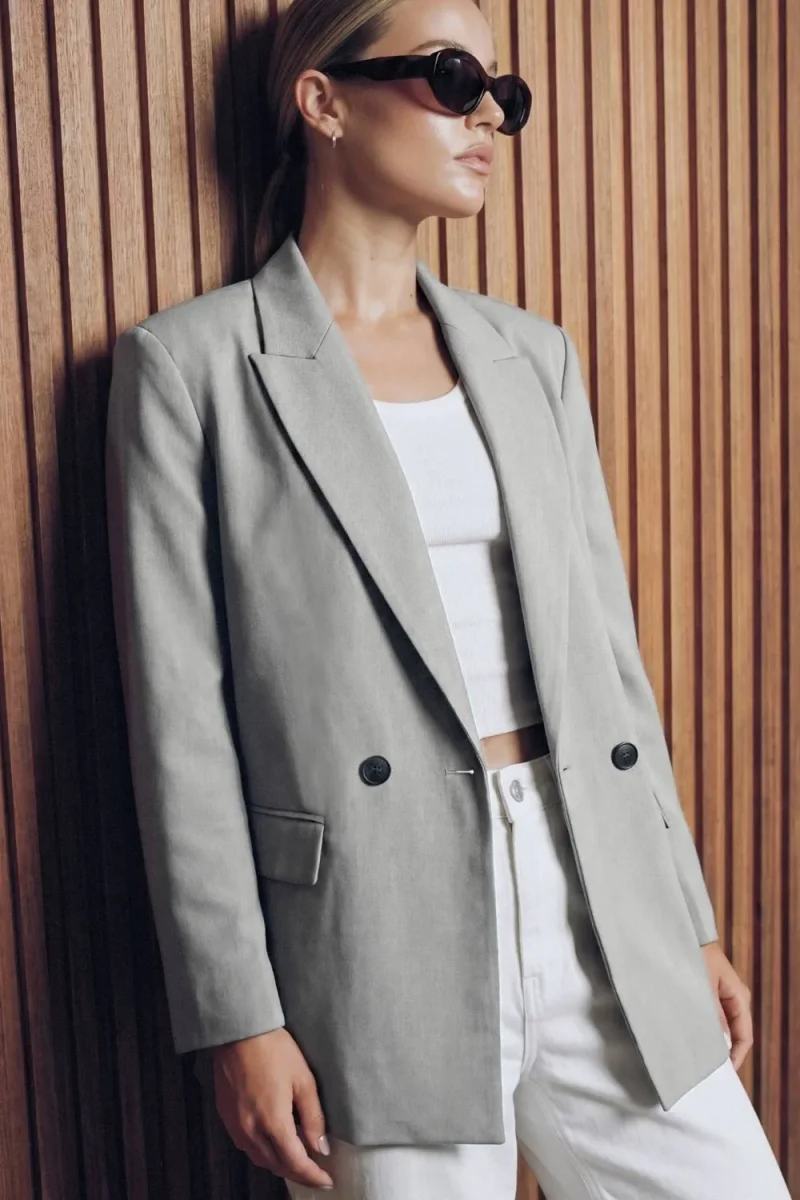 Blazer cruzado con hombreras fit oversized - Imagen 2