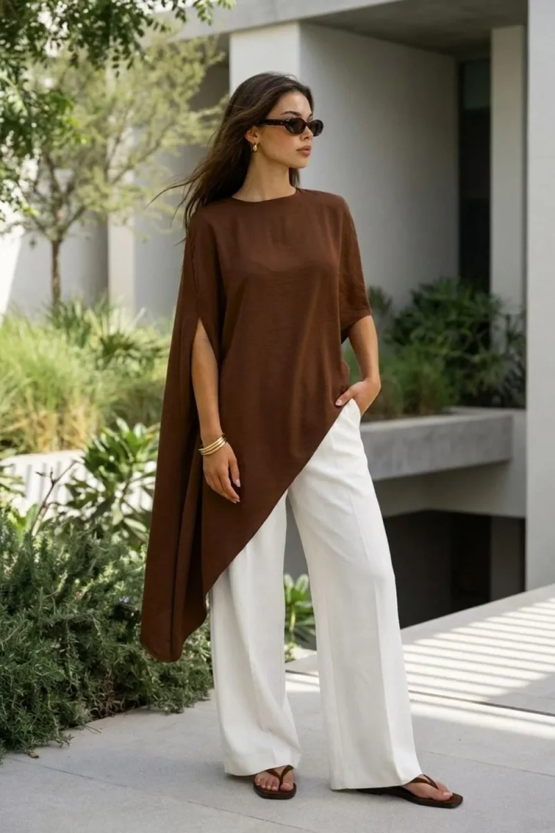 Blusa asimétrica con hombreras - Imagen 3