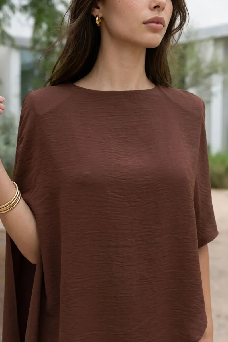 Blusa asimétrica con hombreras - Imagen 5