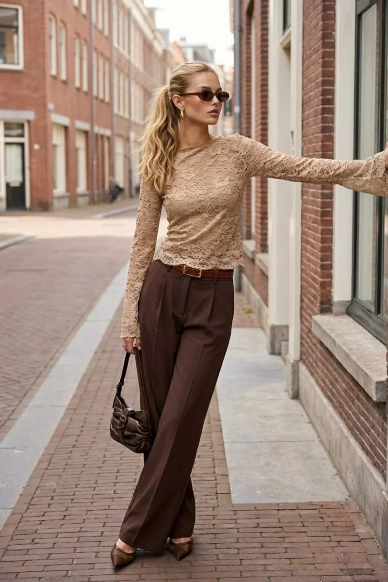 Blusa Honeybell de encaje - Imagen 3
