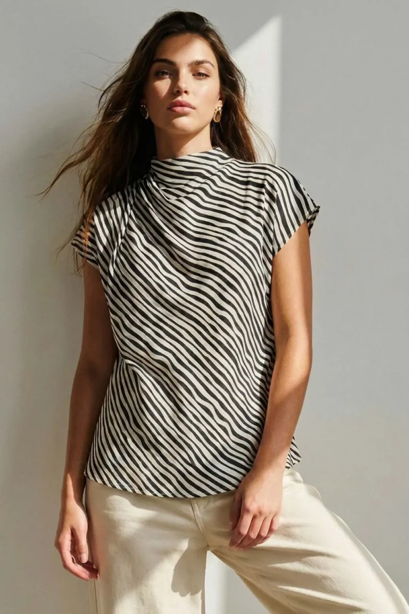 Blusa Maison cuello fluido