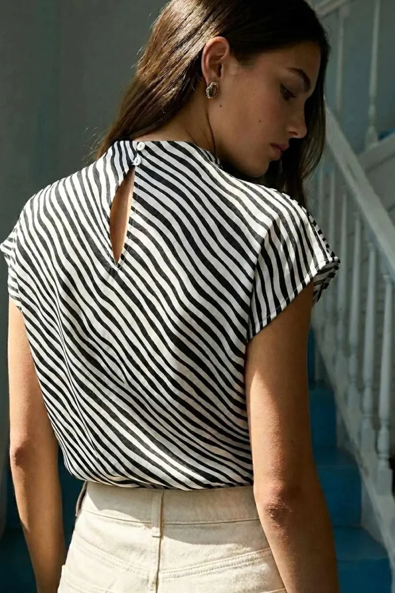Blusa Maison cuello fluido - Imagen 5