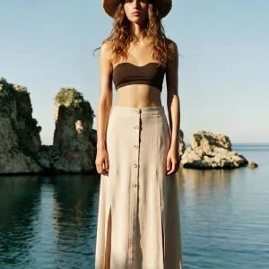 Falda midi botones