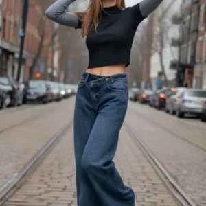 Jeans tiro alto cintura cruzada