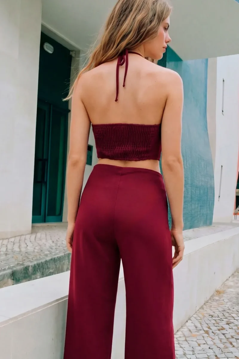 Palazzo halter con cut out en cintura - Imagen 5