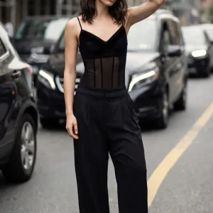 Pantalón ancho cintura vuelta