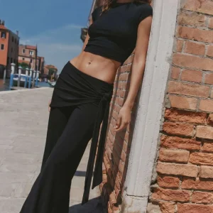 Pantalón con pareo