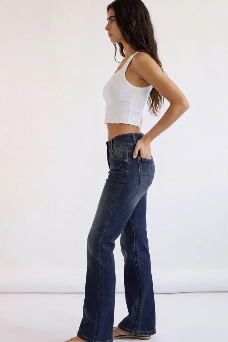 Pantalón de denim fit flare con costura - Imagen 6