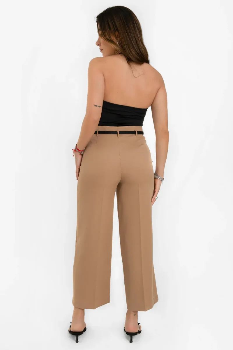 Pantalón fit culotte cintura alta con cinturón - Imagen 4