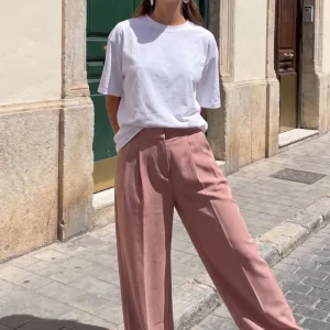 Pantalón wide leg con pinzas frontales tiro alto