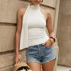 Top Roberta halter escote espalda