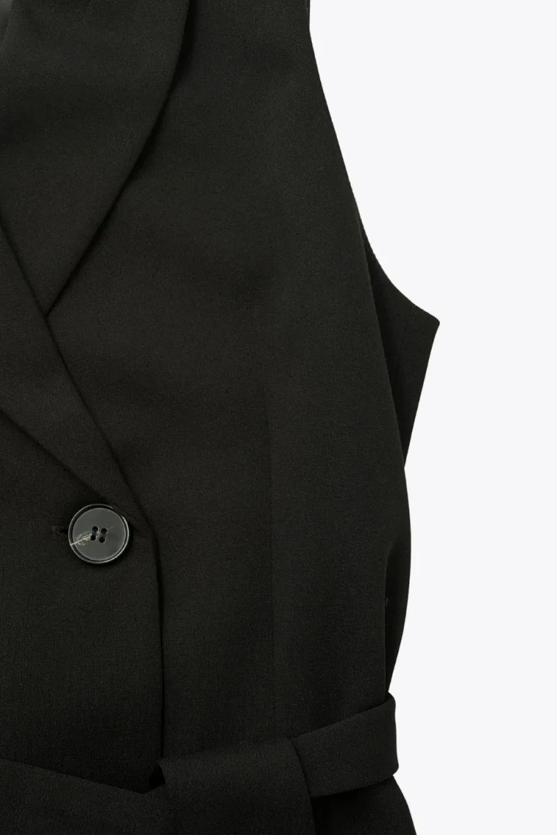 Vestido chaleco corto de fit recto con solapa - Imagen 7