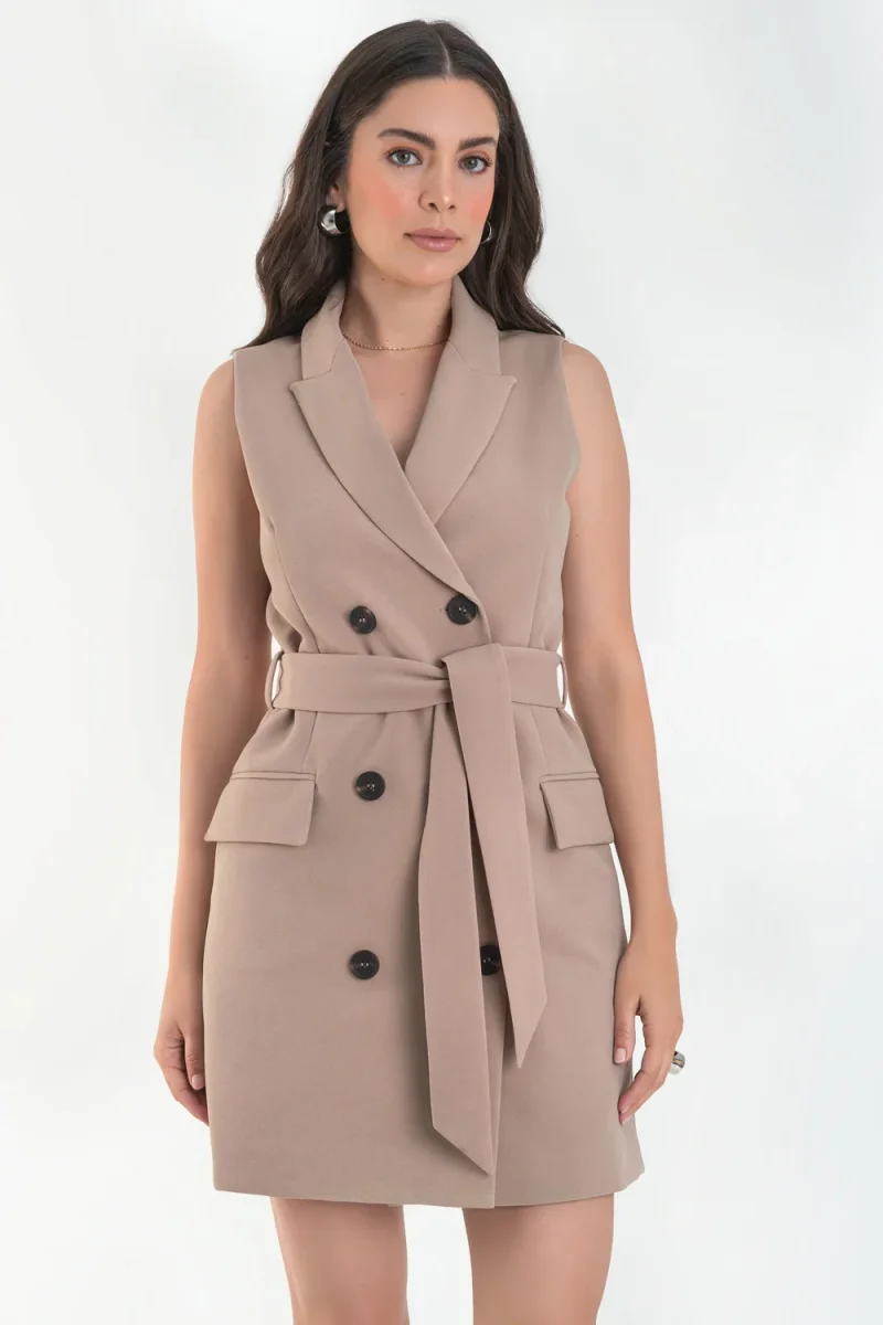 Vestido chaleco corto de fit recto con solapa - Imagen 7