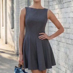 Vestido corto olanes