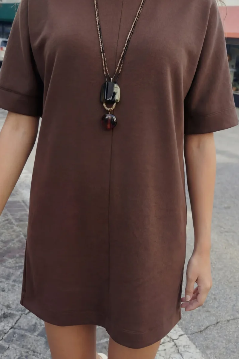 Vestido corto tipo camiseta - Imagen 6