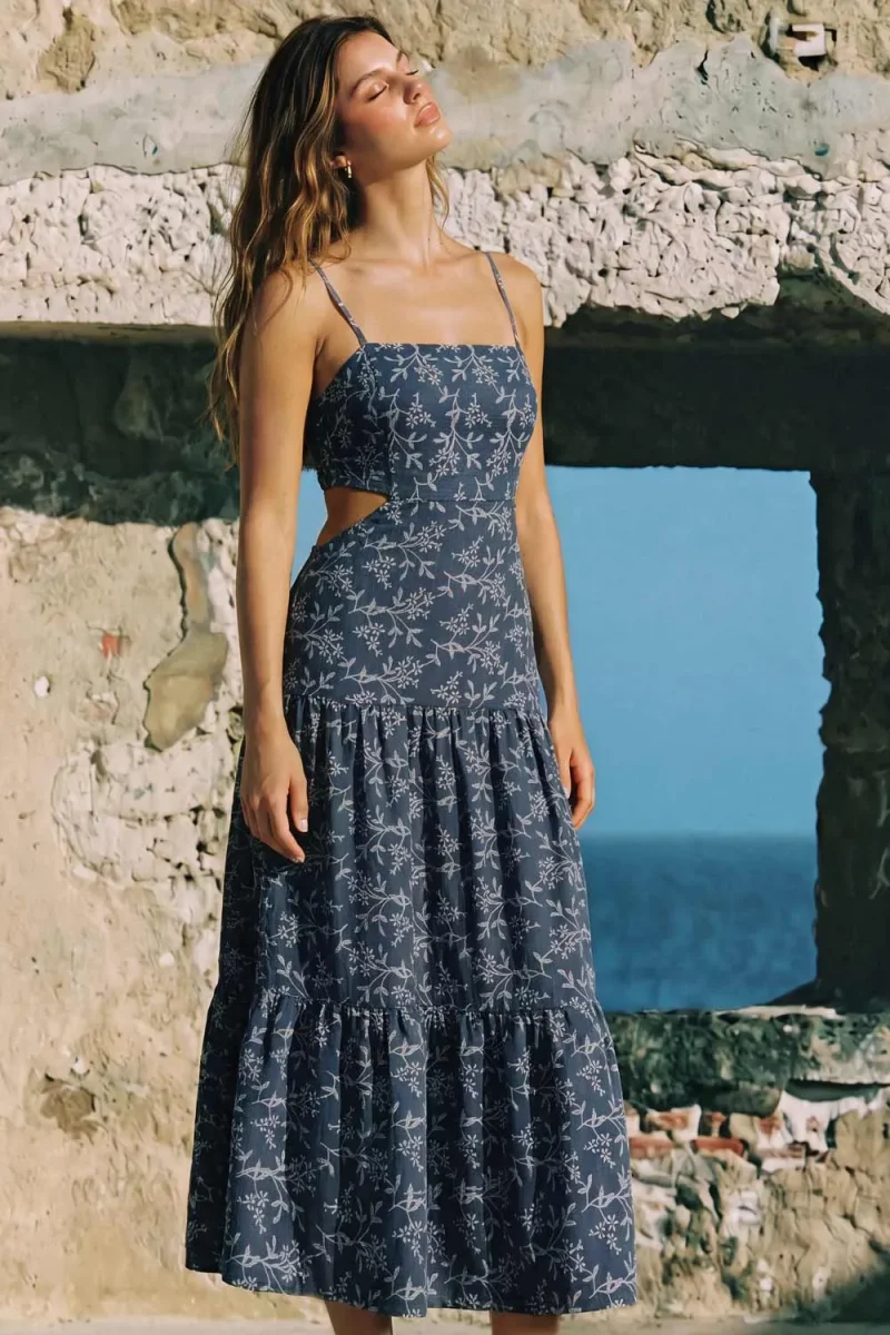 Vestido midi floral bordado - Imagen 3