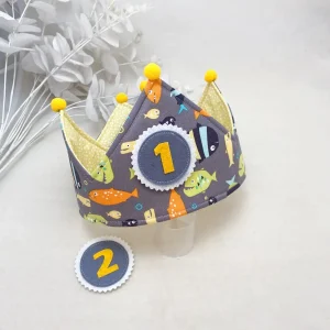 Corona cumpleaños reversible pirañas