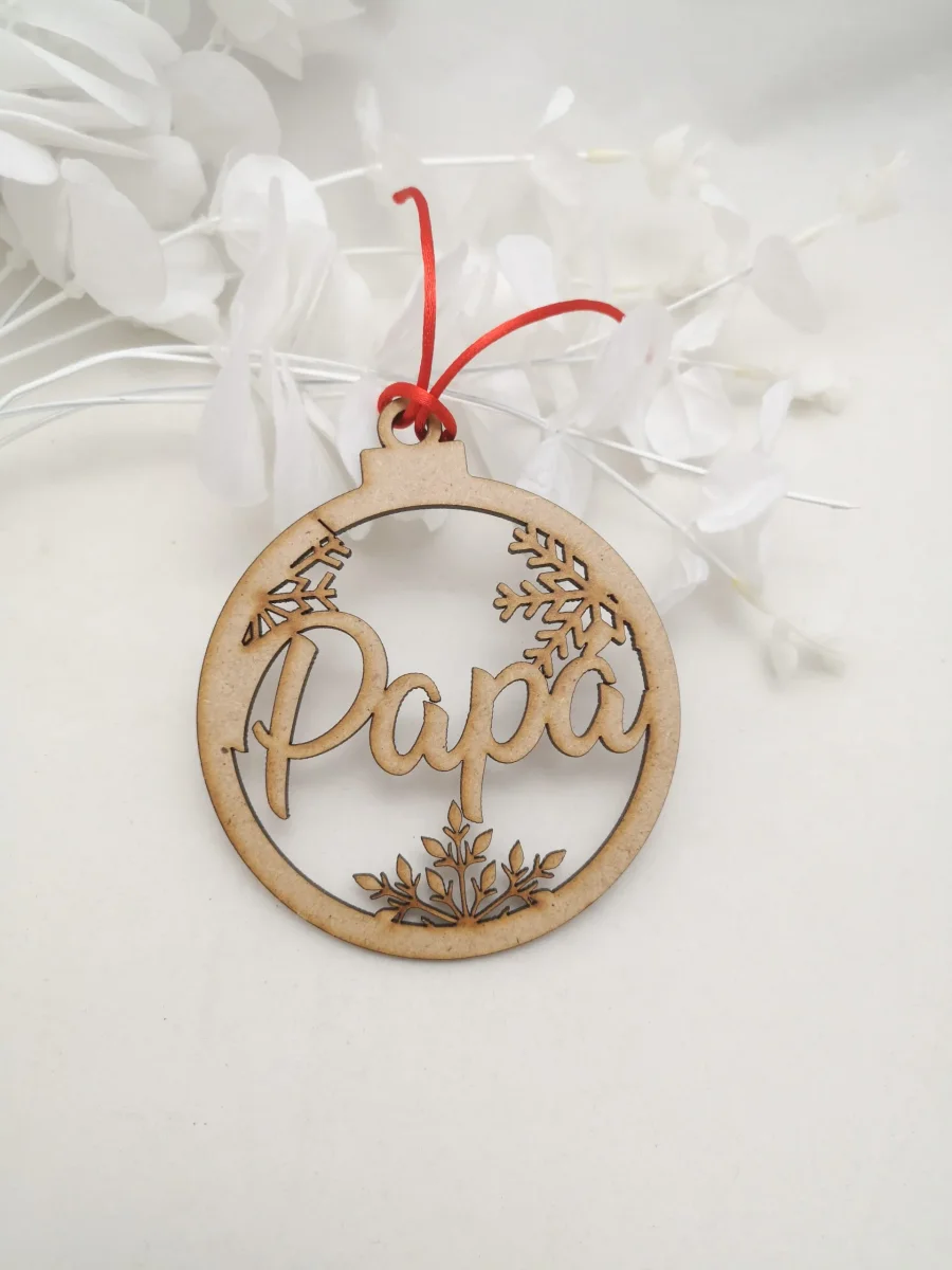 Bola navidad personalizada copo de nieve madera - Imagen 2