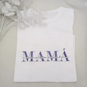 Camiseta mamá con nombres hijos