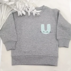 Sudadera Niño gris con inicial en lateral  y nombre