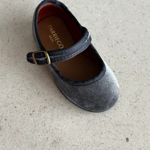 Mercedita terciopelo gris