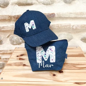 Estuche neceser tejano personalizado con gorra