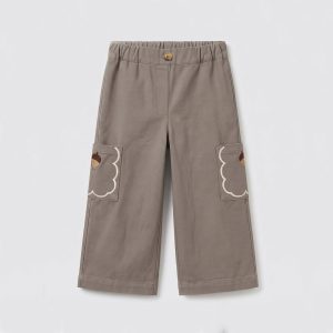 Pantalón cargo bordado piedra