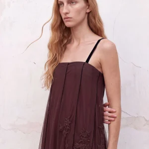 Vestido de tul marrón