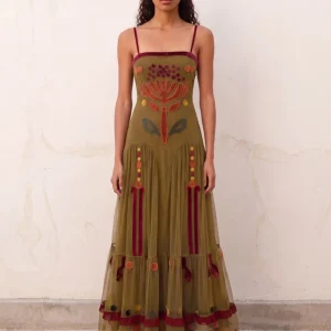 Vestido verde de tul bordado