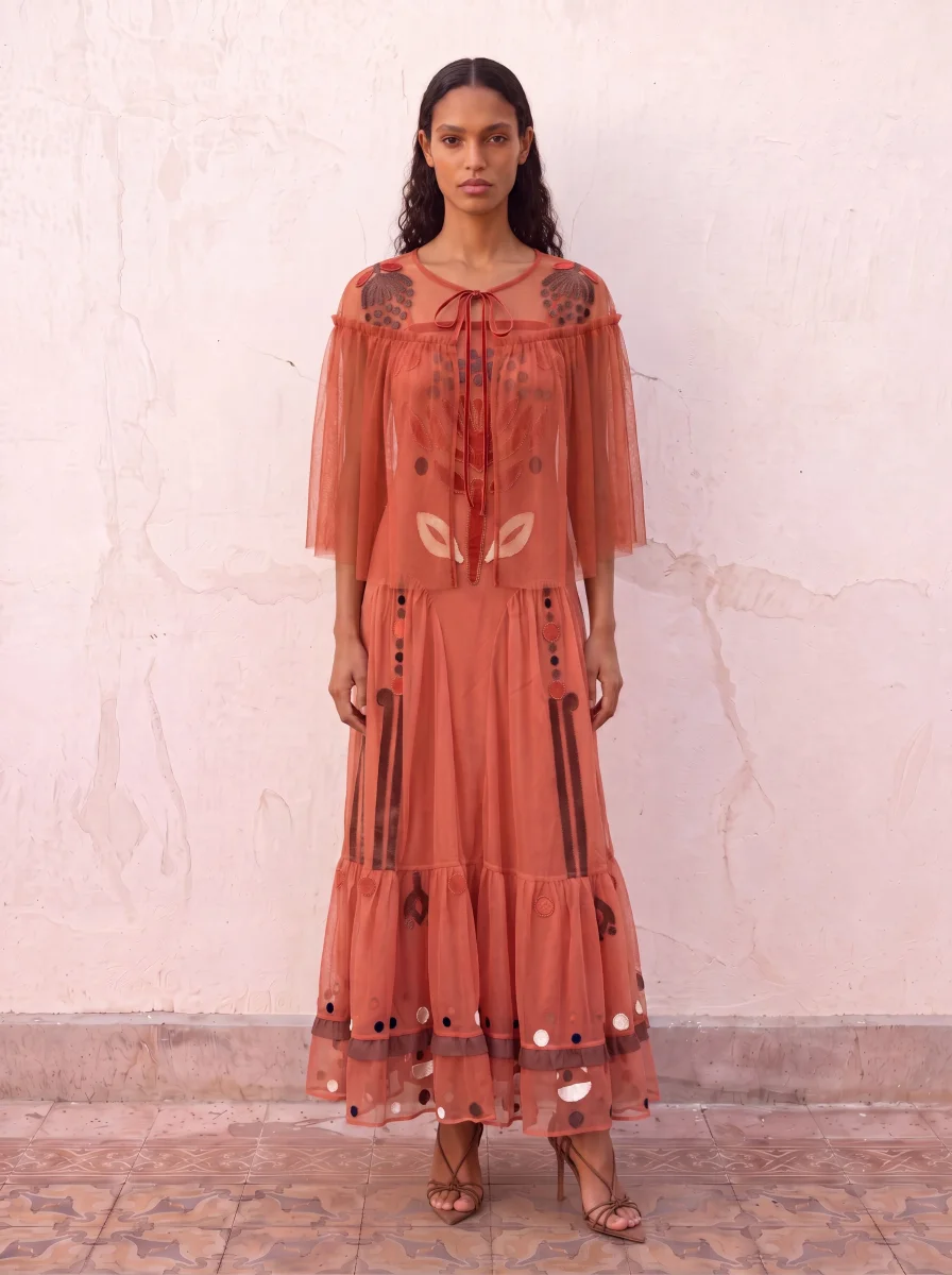 Vestido de tul bordado coral - Imagen 5